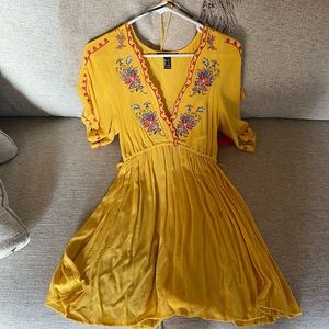 Forever 21 Yellow floral dress